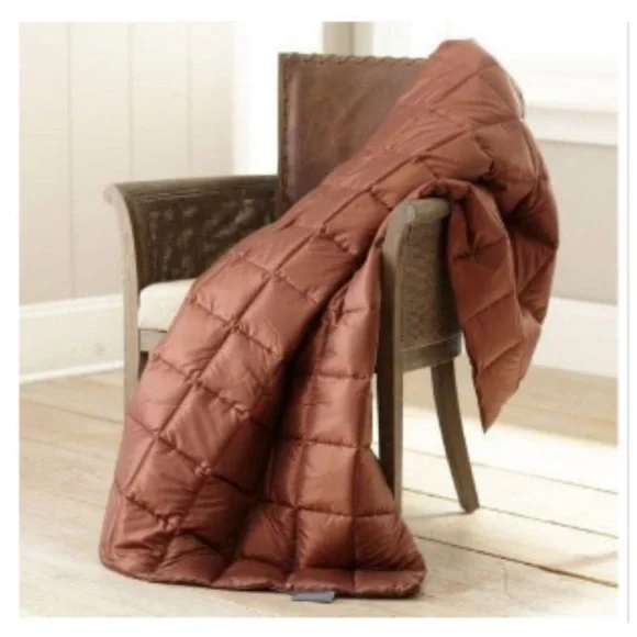 Eddie Bauer Packable Luxury Down Throw - Copper 50x60 - Picture 1 of 7